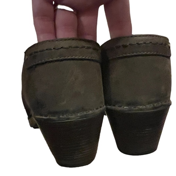 Dansko mavis brown leather studded clogs - Picture 5 of 7